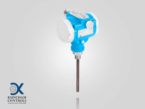 Temperature Transmitter with Screwed Connection