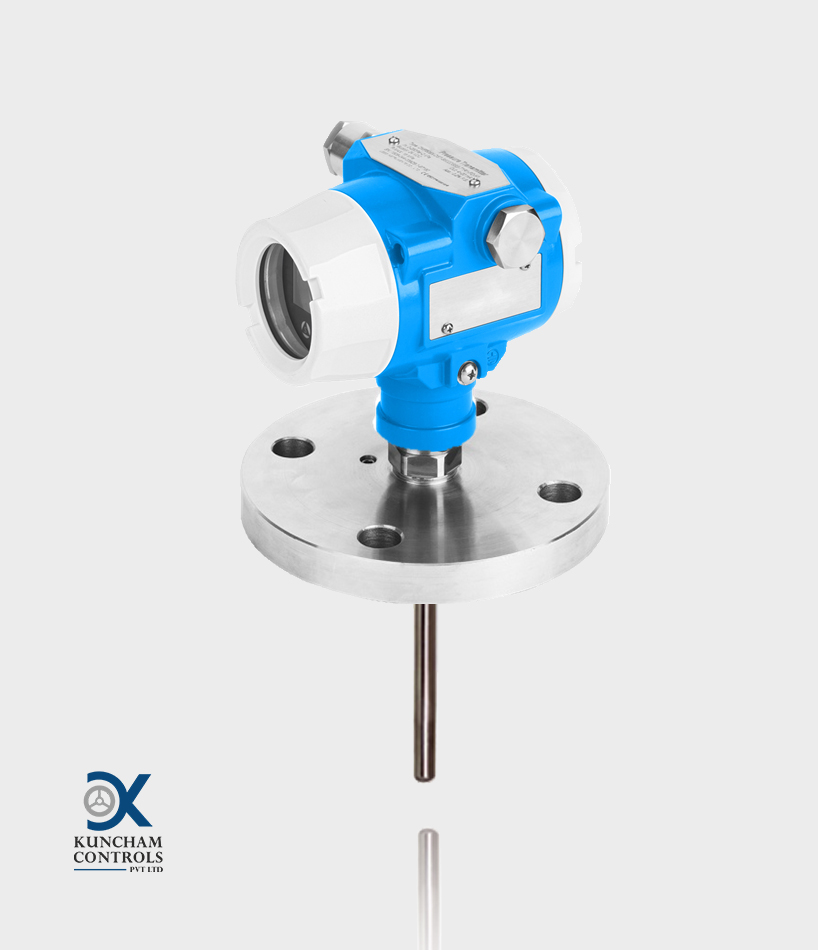 Temperature Transmitter with Flanged Connection